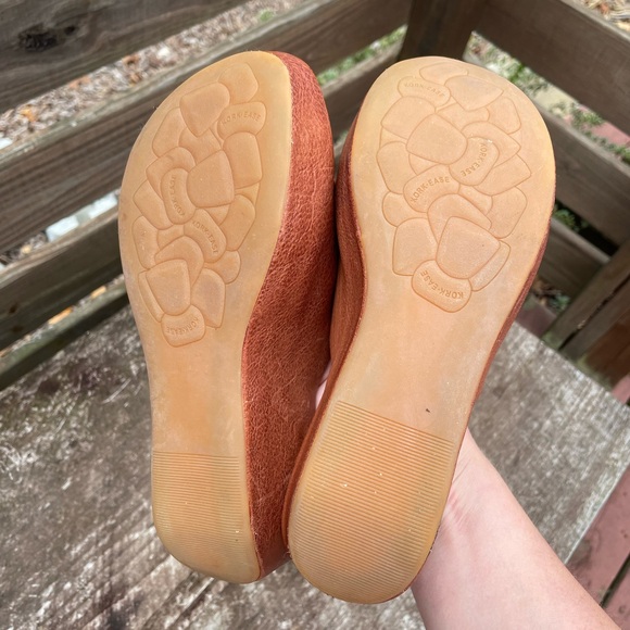 Korkease Noellie Leather Platform Flower Slide Wedge - Picture 10 of 13